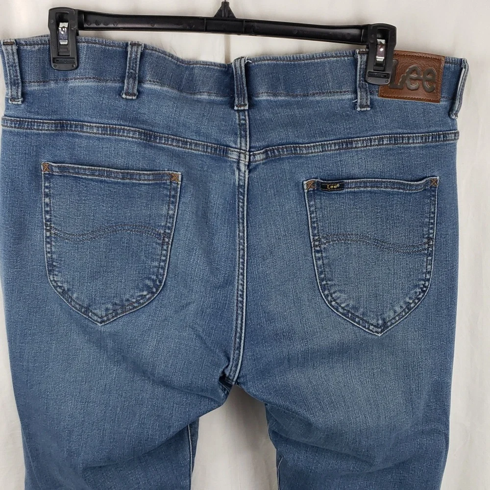 Lee Men's 40X30 Slim Fit Straight Leg Blue Jeans